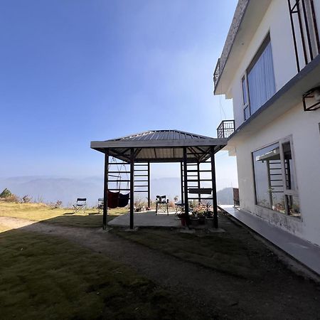 Windmill Inn Solan Exterior foto